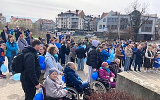 Wspólnie dla dzieci z autyzmem. Dziesiąta edycja akcji w Giżycku Wspólnie dla dzieci z autyzmem. Dziesiąta edycja akcji w Giżycku
